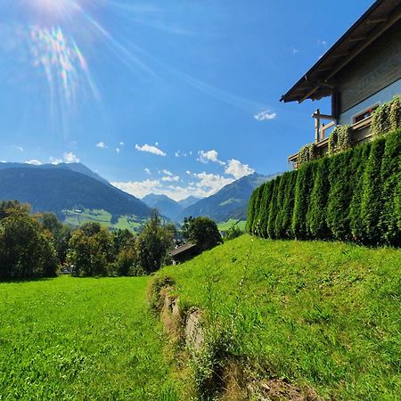 Pension Schlossberg 미테르질 외부 사진